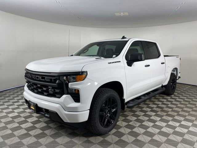 2026 Chevrolet Silverado 1500 Custom 4X4 Crew Cab Short Box's photo