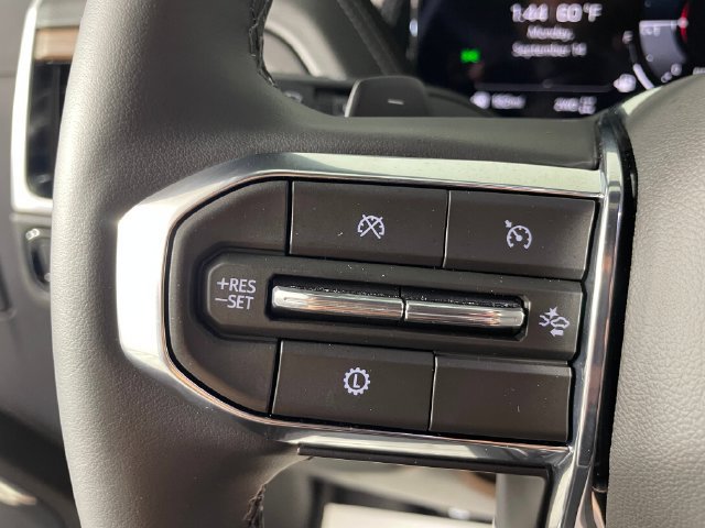 2026 GMC Yukon XL Denali - Photo 13