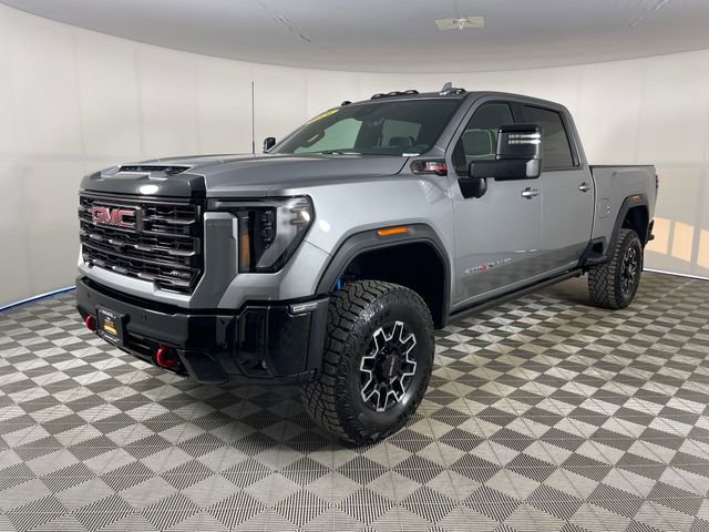 2026 GMC Sierra 4WD Crew Cab Standard Box AT4X's photo