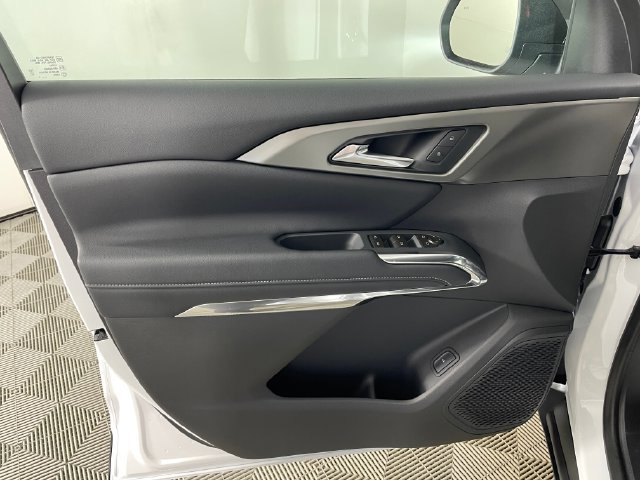 2026 Chevrolet Traverse LT - Photo 14