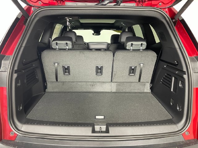 2026 GMC Acadia AT4 - Photo 16