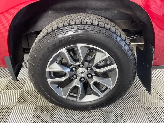 2025 Chevrolet Silverado 1500 RST - Photo 20
