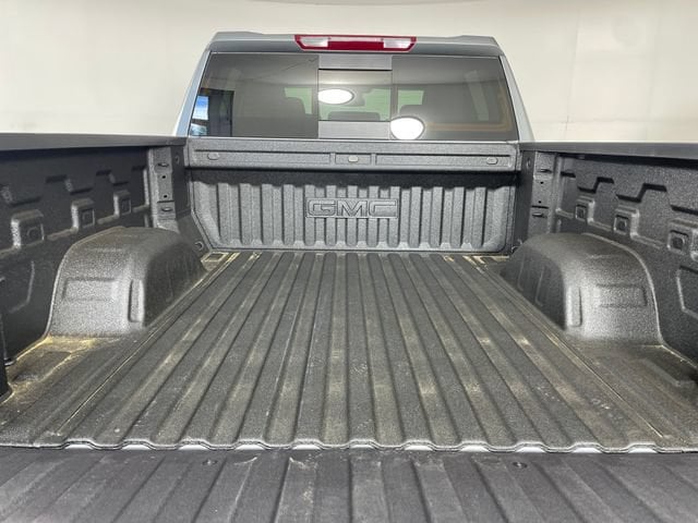 2026 GMC Sierra 1500 SLT - Photo 7