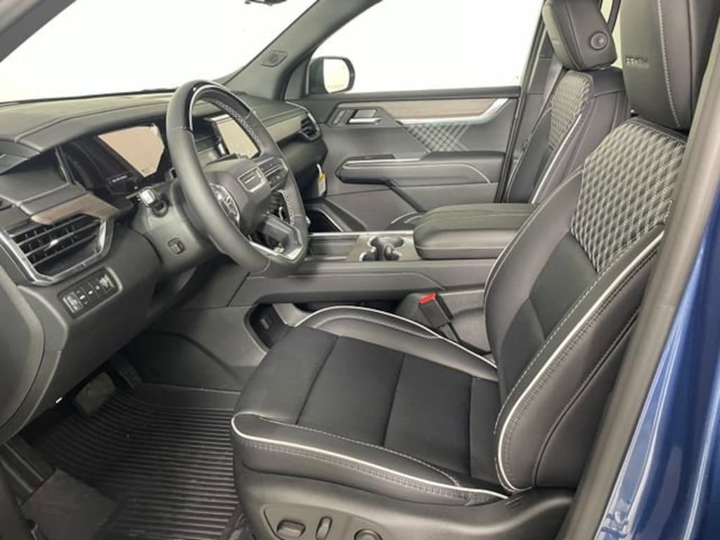 New 2026 GMC Acadia Denali SUV