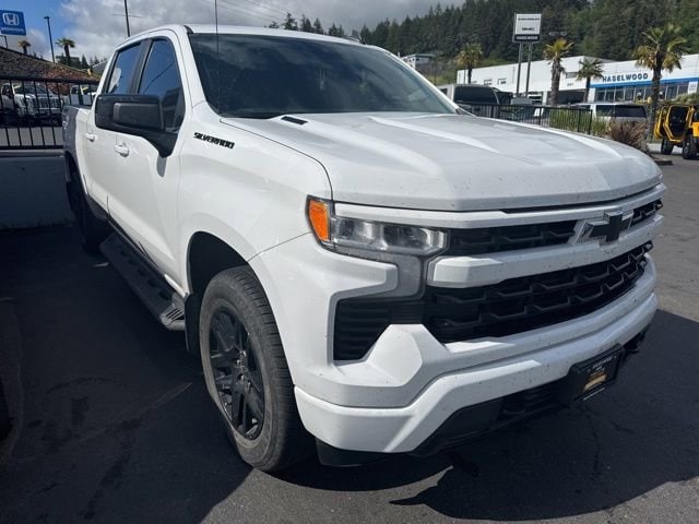 2023 Chevrolet Silverado 1500 RST 4WD Crew Cab Short Box's photo
