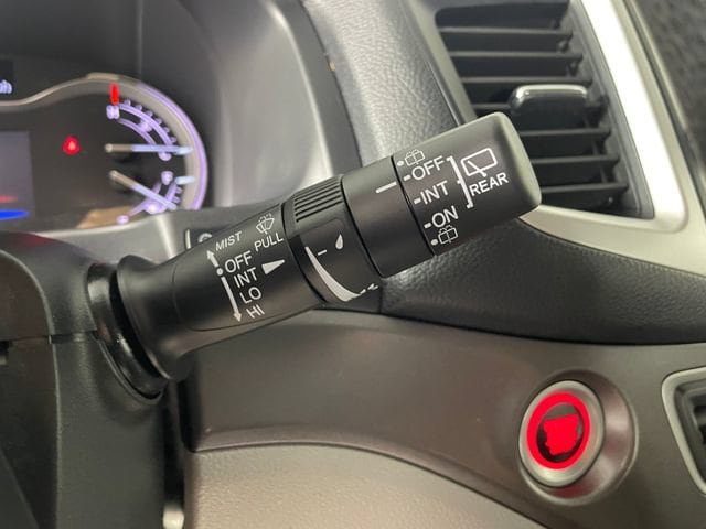 2017 Honda Pilot LX - Photo 14