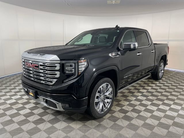 2023 GMC Sierra 4WD Crew Cab Short Box Denali's photo