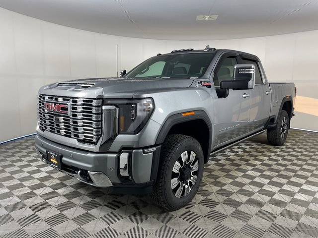 2026 GMC Sierra 4WD Crew Cab Standard Box Denali's photo