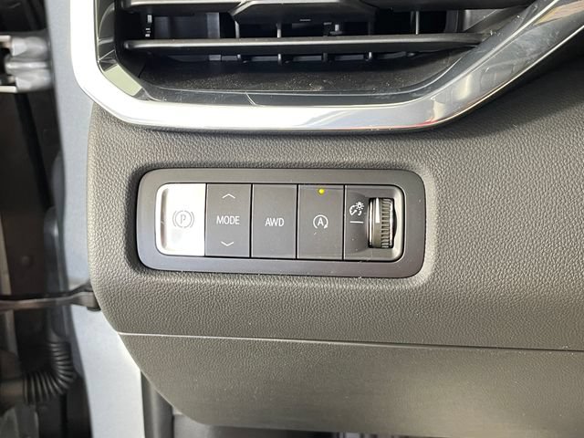 2026 GMC Acadia Elevation - Photo 11
