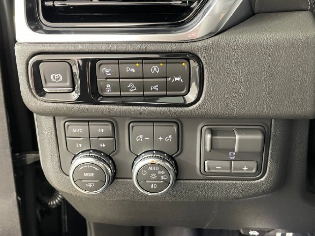 2026 GMC Yukon XL Denali - Photo 11