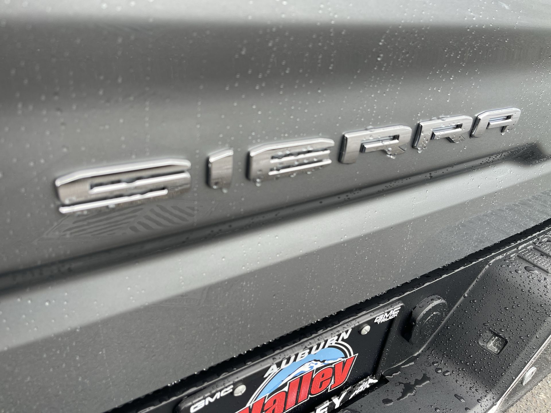 2026 GMC Sierra 1500 SLT - Photo 70