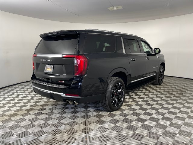 2026 GMC Yukon XL Denali - Photo 24
