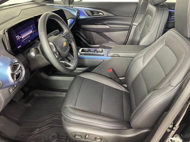 Used 2026 Chevrolet Equinox EV 2LT with VIN 3GN7DNRR6TS124120 for sale in Bremerton, WA