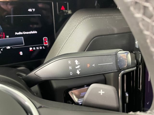 2026 GMC Yukon XL Denali - Photo 9