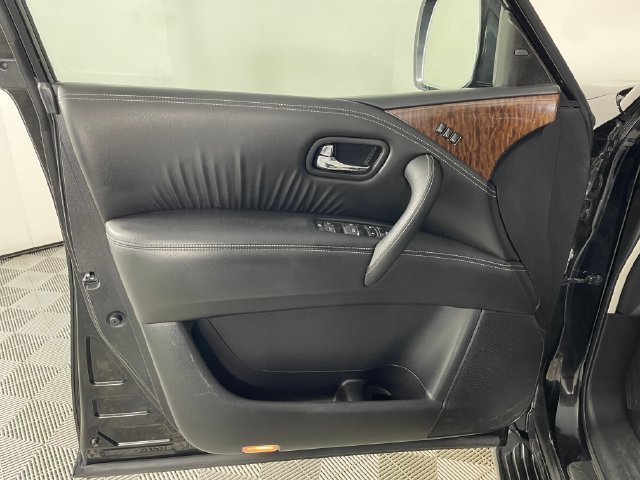 2017 Nissan Armada Platinum - Photo 16