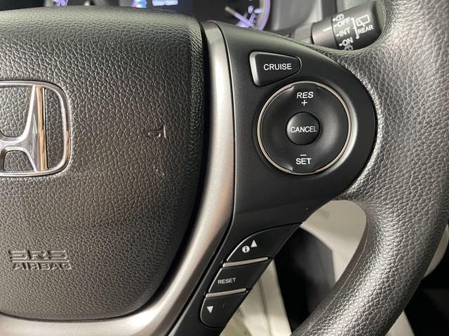 2017 Honda Pilot LX - Photo 11