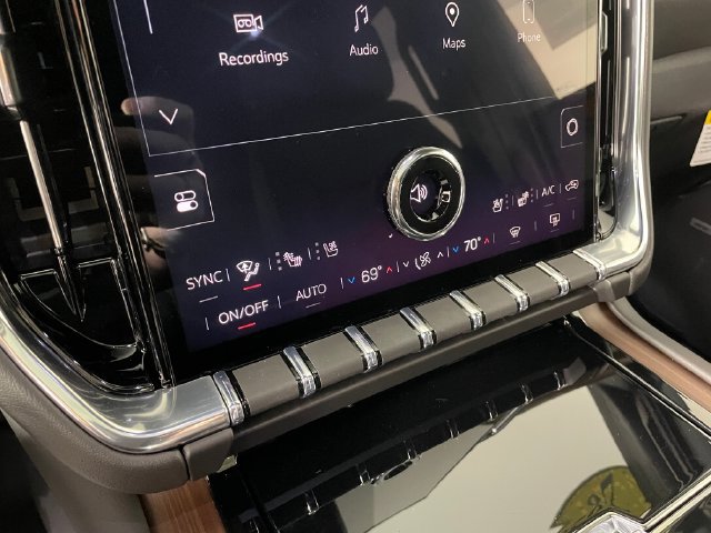 2026 GMC Yukon XL Denali - Photo 6