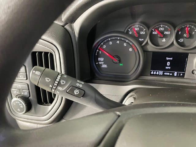 2025 Chevrolet Silverado 1500 Custom - Photo 11