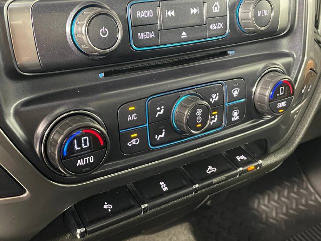 2016 Chevrolet Silverado 1500 LTZ - Photo 10