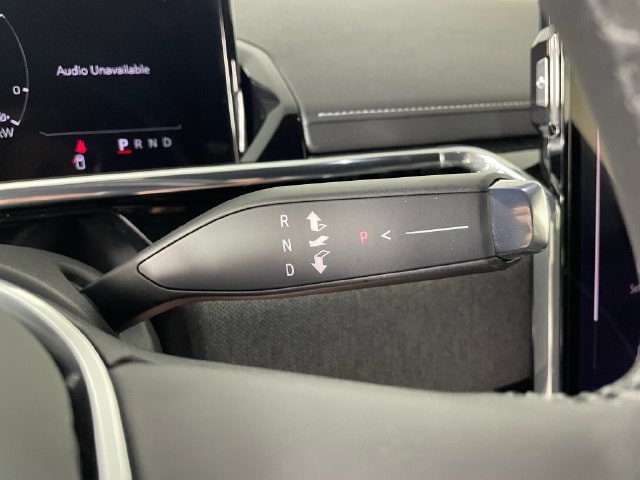 2026 GMC Sierra EV Elevation - Photo 10