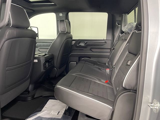 2026 GMC Sierra 2500HD AT4X - Photo 15
