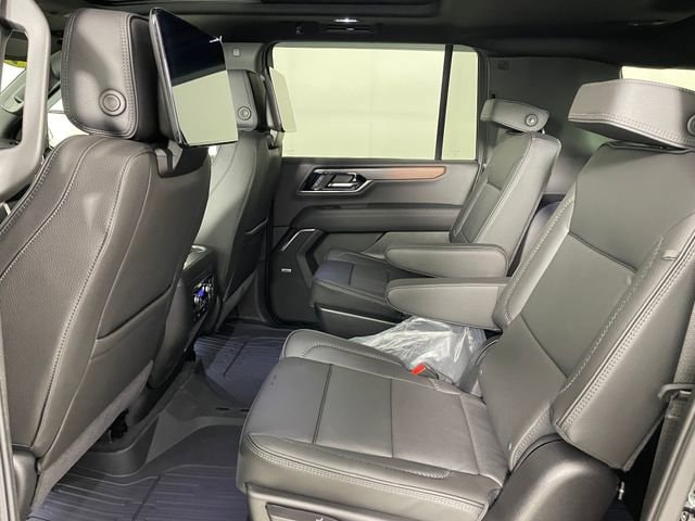 2026 GMC Yukon XL Denali - Photo 14