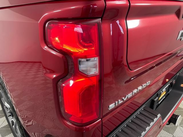 2025 Chevrolet Silverado 1500 RST - Photo 18