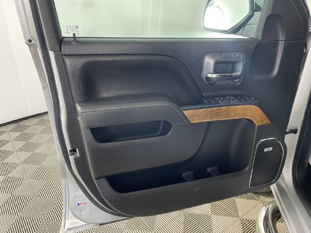 2016 Chevrolet Silverado 1500 LTZ - Photo 16