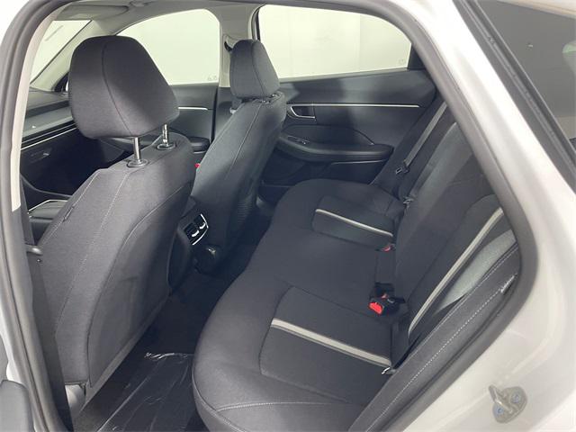 2026 Hyundai Sonata Hybrid Blue photo 4