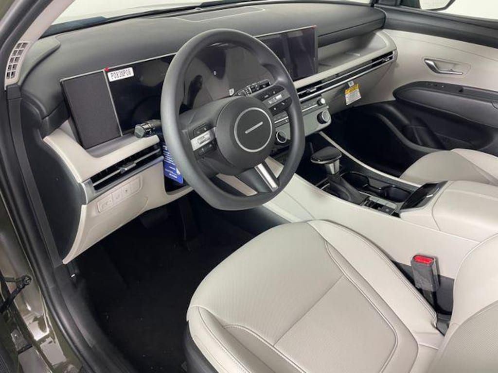 New 2026 Hyundai Tucson SEL Plus AWD SUV