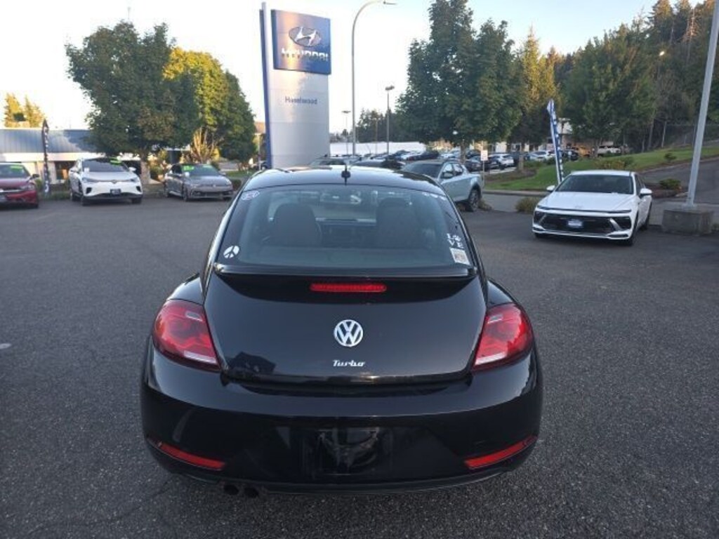 Used 2018 Volkswagen Beetle 2.0T Hatchback