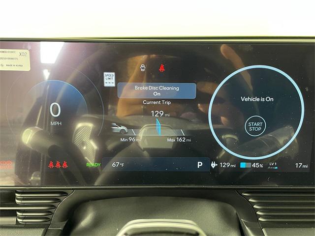 2025 Hyundai Ioniq 5 SEL photo 3