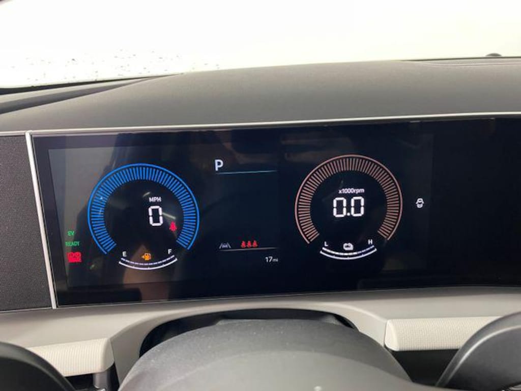 New 2026 Hyundai Tucson Hybrid SEL AWD SUV
