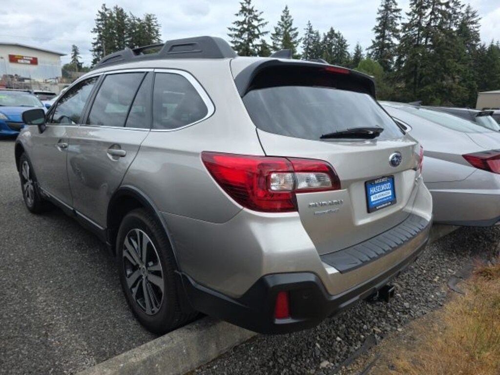 Used 2018 Subaru Outback 2.5i Limited SUV