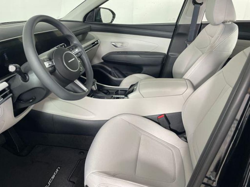 New 2026 Hyundai Tucson SE AWD SUV