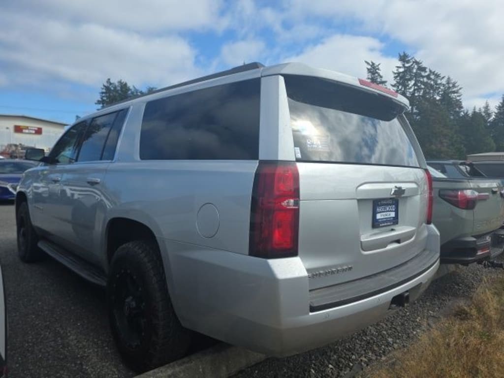 Used 2019 Chevrolet Suburban LT SUV