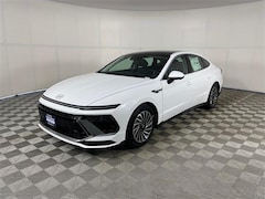 2025 Hyundai Sonata Hybrid Limited Sedan