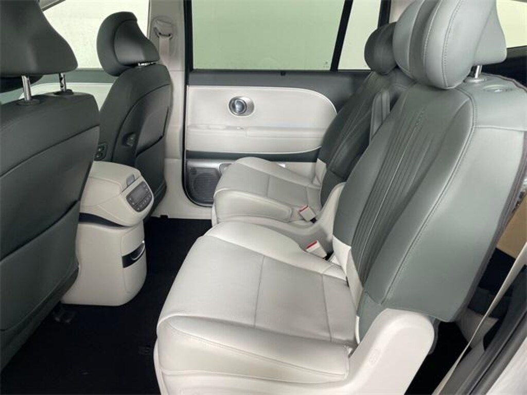 New 2026 Hyundai IONIQ 9 Performance Calligraphy SUV