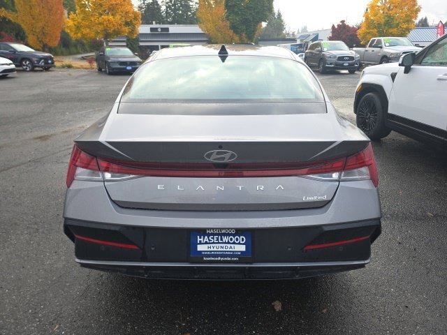 Certified 2024 Hyundai Elantra Limited Sedan