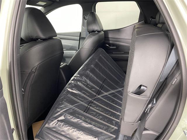 2026 Hyundai Santa Cruz SEL photo 3