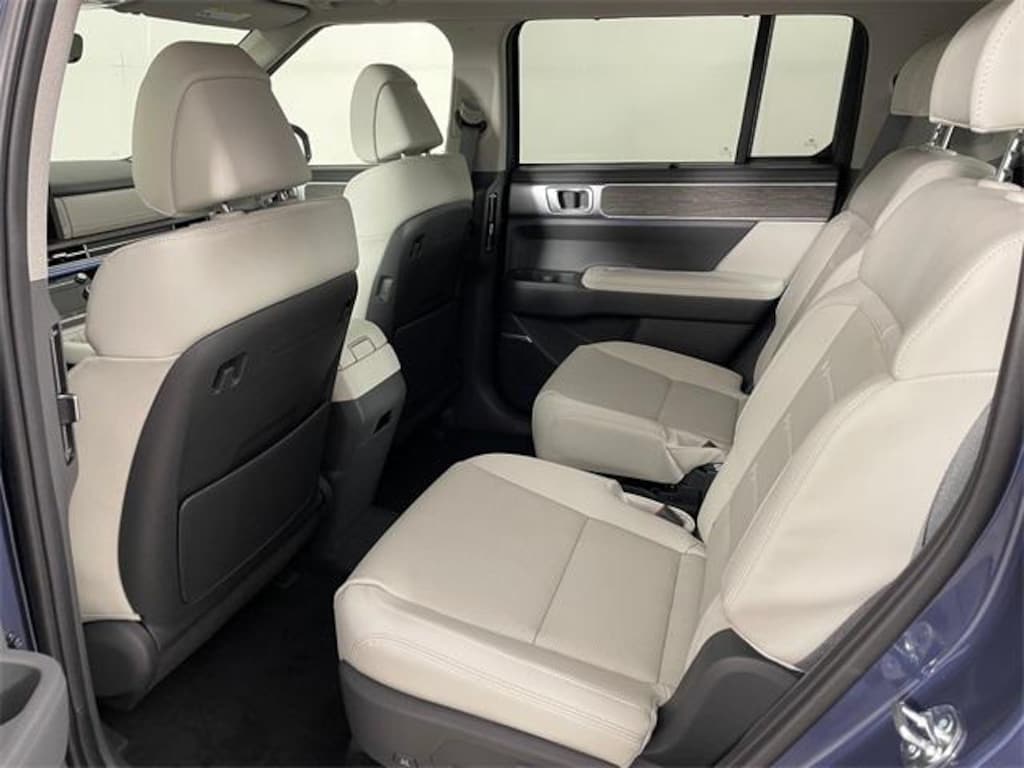 New 2026 Hyundai Santa Fe Hybrid Limited SUV