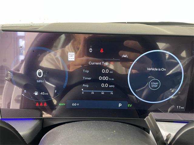 2025 Hyundai Sonata Hybrid Limited photo 3