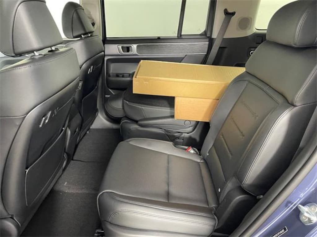 New 2026 Hyundai Santa Fe Hybrid Limited SUV