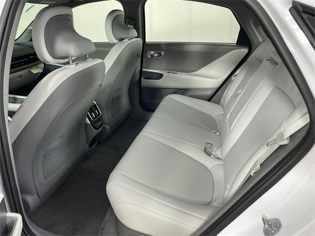 2025 Hyundai Ioniq 6 Limited photo 4