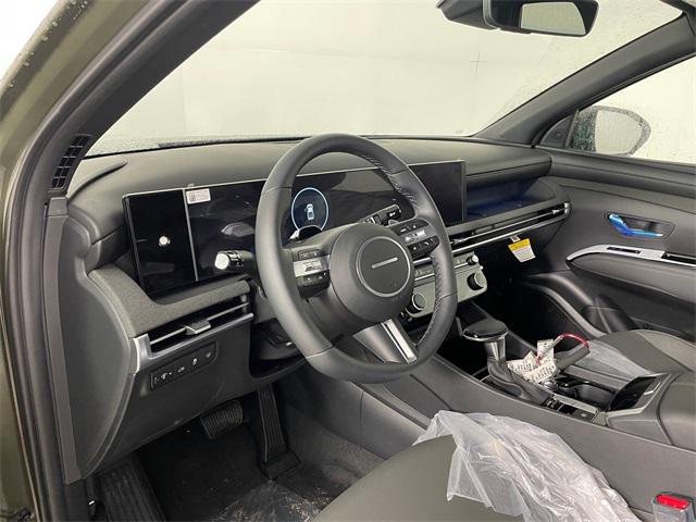 2025 Hyundai Santa Cruz Limited photo 2