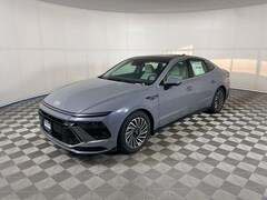 2026 Hyundai Sonata Hybrid Limited Sedan