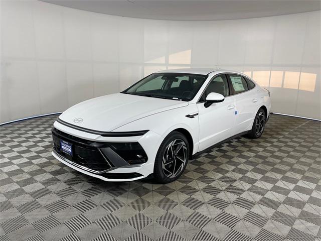 2026 Hyundai Sonata SEL AWD's photo