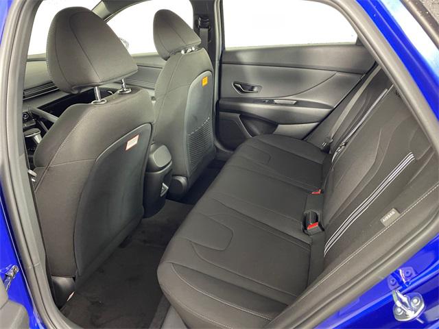 2026 Hyundai Elantra SEL Sport photo 4