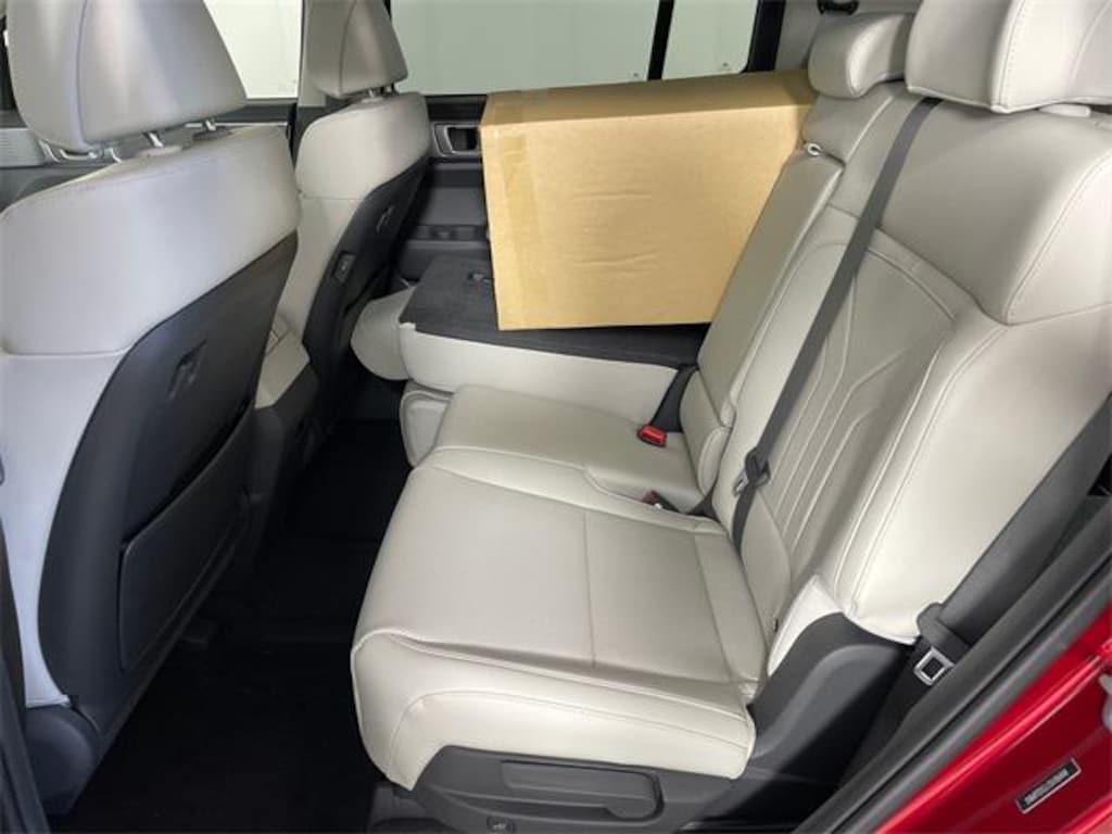 New 2025 Hyundai Santa Fe SEL AWD SUV