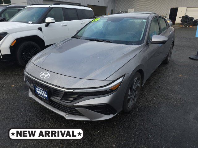 Certified 2024 Hyundai Elantra Limited Sedan